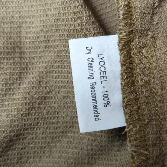 💥Host Pick🔥Wrap Front Blouse - Picture 11 of 15